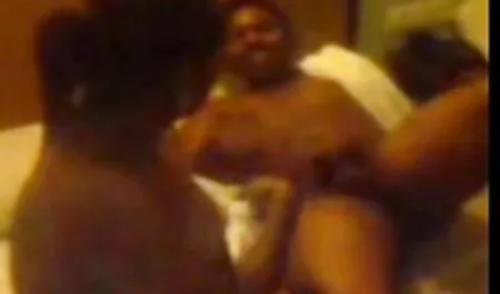 Due bella video orgia italiana trans prendere in giro in cam