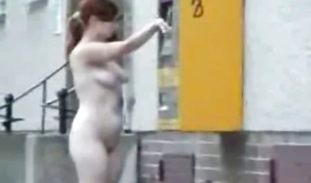 Mi soffoco orge amatoriali italiane mentre salto su un grosso dildo - Mini Diva