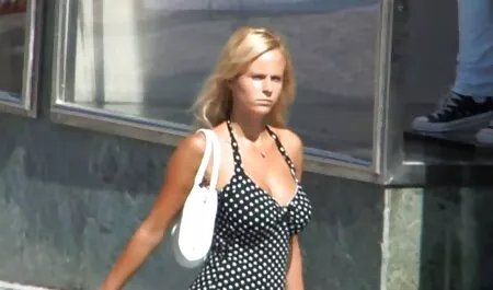 Giovane video porno orge italiani figa si fa cum