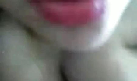 Lil Red non fa video porno italiani orge male (senza musica)!!