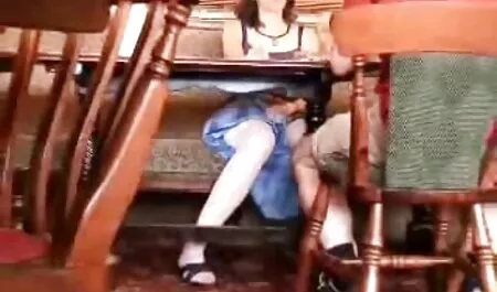 Succhiato la figa, piccola Milf ha video orgia italiana sperimentato orgasmi multipli