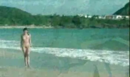 Pervertito film porno italiani orge bruna masturba Orgasmi giocattolo in collant di nylon