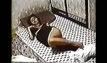Slim Asian tranny mostra orgia scambisti italiani culo stretto