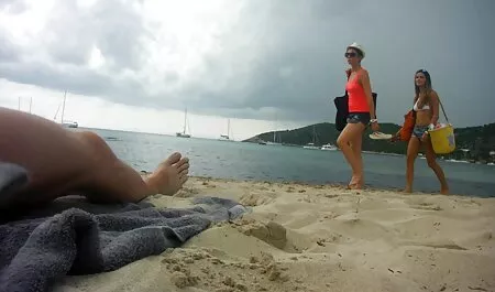 Solista ragazza gode la sua figa calda orge italiane video